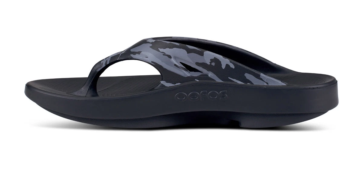 OOfos Men's OOriginal Sport Sandal - Black Camo 9 OOfos Men's OOriginal Sport Sandal - Black Camo - Image 7