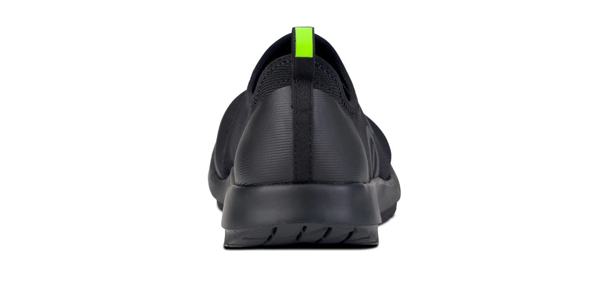 OOfos Women's OOmg Sport Low Shoe - Black 10 OOfos Women's OOmg Sport Low Shoe - Black - Image 8