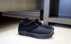 OOfos Women's OOcoozie Low Shoe - Black -Shoes Haven Sales OOCOOZIE Black