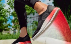 OOfos Men's OOmg Sport Low Shoe - Fire Fade -Shoes Haven Sales RedFade3